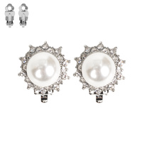 RHINESTONE AND PEARL CLIP EARRING