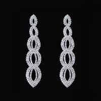 5 CIRCLE RHINESTONE EARRING