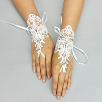 WH WEDDING LACE GLOVE