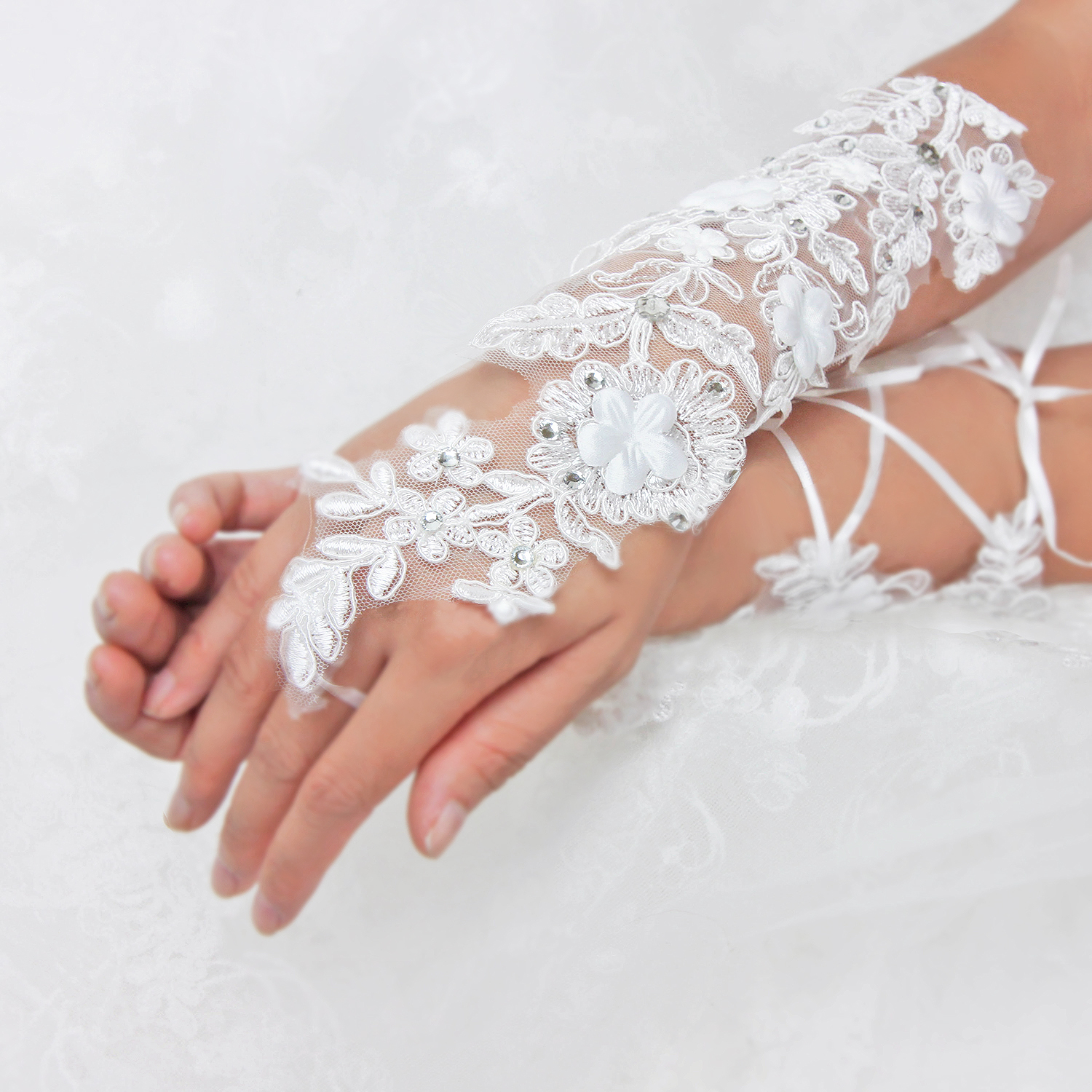 GLV943 FINGERLESS RHINESTONE EMBELLISHED BRIDAL GLOVES