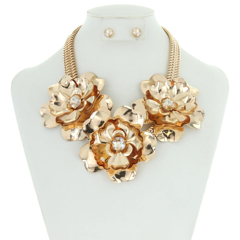 N1265 GD METAL FLOWER NECKLACE SET Fashion