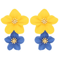 LAYERED FLOWER STUD EARRINGS