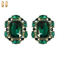 VICTORIAN STYLE STONE CLIP EARRING