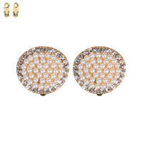 CIRCLE PEARL STONE CLIP EARRING