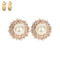 RHINESTONE AND PEARL CLIP EARRING