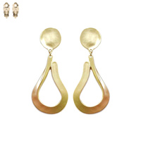 METAL LOOP DROP CLIP EARRING