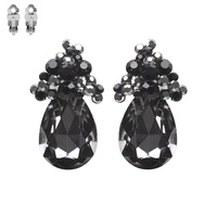 TEARDROP CLUSTER STONE CLIP EARRING