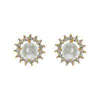 Stone Daisy Flower Stud Earrings