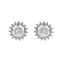 Stone Daisy Flower Stud Earrings