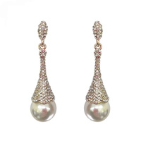 CHADELIER PEARL DROP POST EARRING