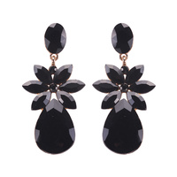 CLUSTER DROP STONE POST EARRING