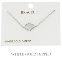 SYNTHETIC MOTHER OF PEARL HAMSA ADJUSTABLE BRACELET IN YELLOW GOLD AND WHITE GOLD PLATING