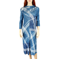 DENIM PRINT PLEATED MIDI DRESS