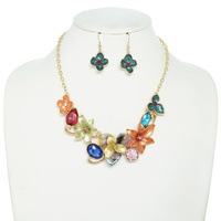 FLORAL GEMSTONE CLUSTER BIB NECKLACE SET