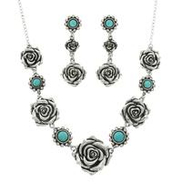 WESTERN ROSE BLOSSOM NECKLACE SET