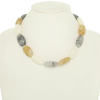 PASTEL OVAL BEADED NECKLACE