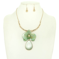 ORCHID PENDANT NECKLACE SET