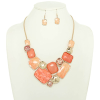 GEOMETRIC TILE PENDANT NECKLACE SET