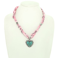 WESTERN HEART SCARF NECKLACE