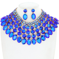 CRYSTAL GLASS BIB ADJUSTABLE STATEMENT NECKLACE AND 2-TIER DANGLE AND DROP EARRING SET
