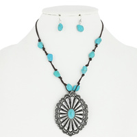 WESTERN STYLE CONCHO WITH SEMI PRECIOUSE STONE PENDANT NECKLACE AND EARRINGS SET