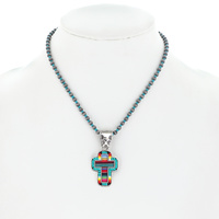 NAVAJO PEARL SERAPE SEED BEAD CROSS PENDANT NECKLACE - WESTERN NATIVE AMERICAN ETHNIC BOHO JEWELRY
