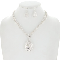 TEARDROP NECKLACE EARRING SET - OPENWORK SCROLL PENDANT WITH 2 LINE DOUBLE LAYER TOGGLE CHAIN NECKLACE