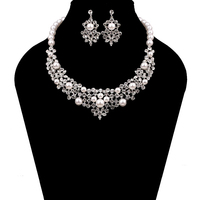 Stone With Pearls Necklace And Earrings Set 2