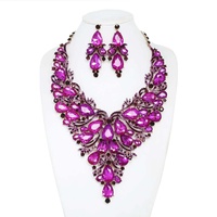 CRYSTAL GEMSTONE CLUSTER V-SHAPED NECKLACE SET