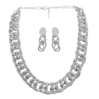 CHUNKY LOOP KNOTTED NECKLACE SET