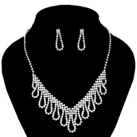 DAINTY RHINESTONE NECKLACE SET