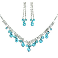 TEARDROP CRYSTAL GEMSTONE V-SHAPED NECKLACE SET