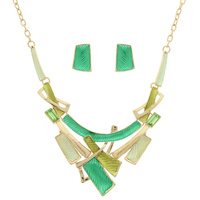 MULTICOLOR GEOMETRIC BAR NECKLACE SET