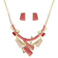 MULTICOLOR GEOMETRIC BAR NECKLACE SET