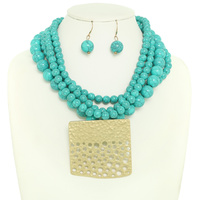 MULTI STRAND PEARL SQUARE DISC NECKLACE SET