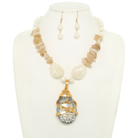 OBSIDIAN BEAD NECKLACE SET