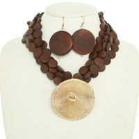 MULTI STRAND DISC PENDANT SET