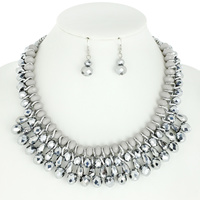 FASHION BEAD NECKLACE AND EARRINGS SET