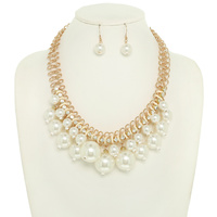 MULTI STRAND PEARL NECKLACE SET