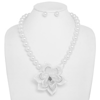 PEARL FLORAL LARGE PENDANT NECKLACE SET