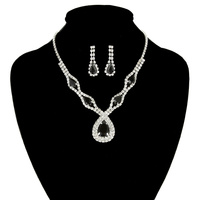 RHINESTONE NECKLACE SET W/ TEARTDROP