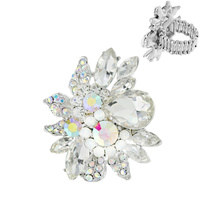 FLORAL CRYSTAL CLUSTER STRETCH RING