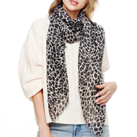 LEOPARD PRINT LONG LIGHTWEIGHT OBLONG SCARF WRAP
