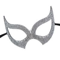 POINTY RHINESTONE MASK